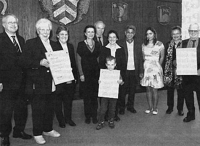 Die Arbeitsgemeinschaft "Nie wieder 1933" wurde für ihr Engagement zur Erinnerung für den Nationalsozialsmus ausgezeichnet.