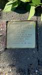 Stolperstein vor der Siemensstraße 3, dem ehemaligen Wohnsitz von Bertha Röder